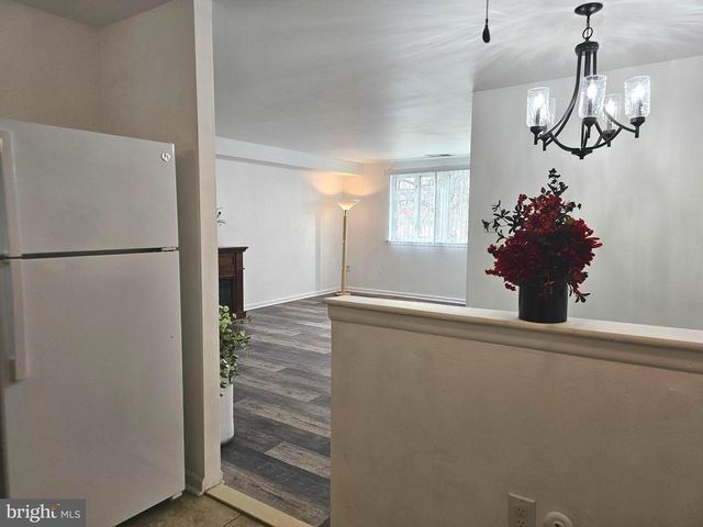 7125 LINDBERGH BLVD, Philadelphia, PA 19153