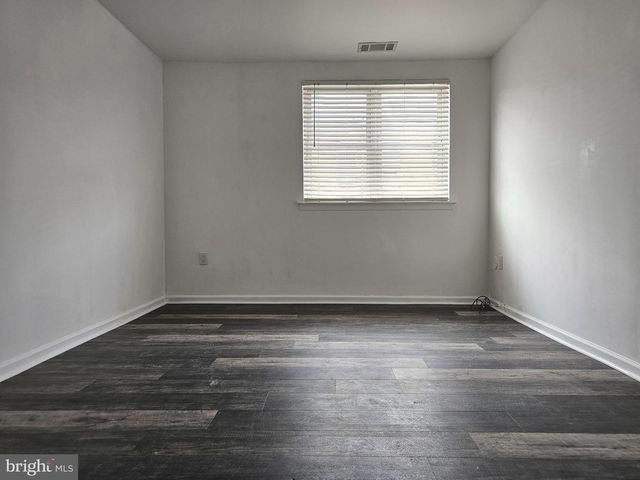 7125 LINDBERGH BLVD, Philadelphia, PA 19153