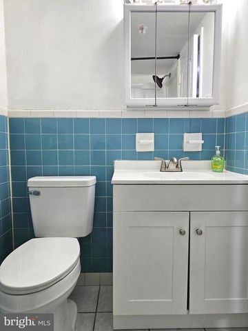 7125 LINDBERGH BLVD, Philadelphia, PA 19153