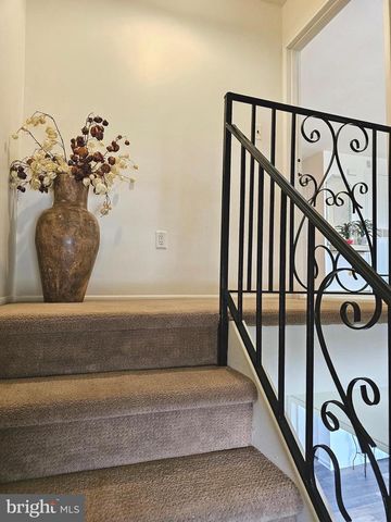 7125 LINDBERGH BLVD, Philadelphia, PA 19153