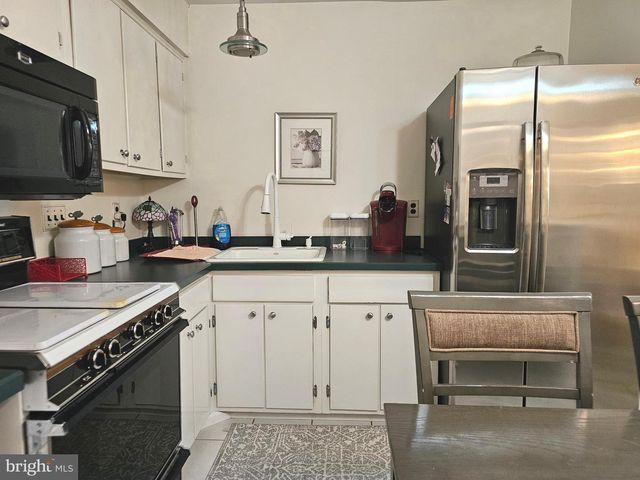 7125 LINDBERGH BLVD, Philadelphia, PA 19153