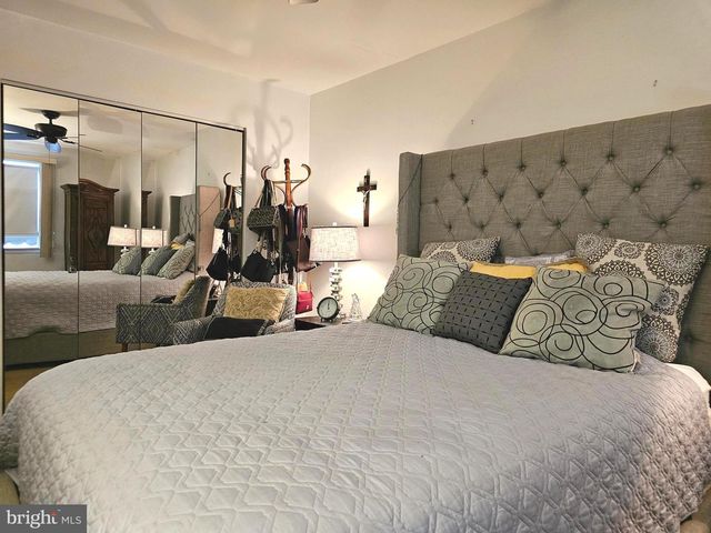 7125 LINDBERGH BLVD, Philadelphia, PA 19153