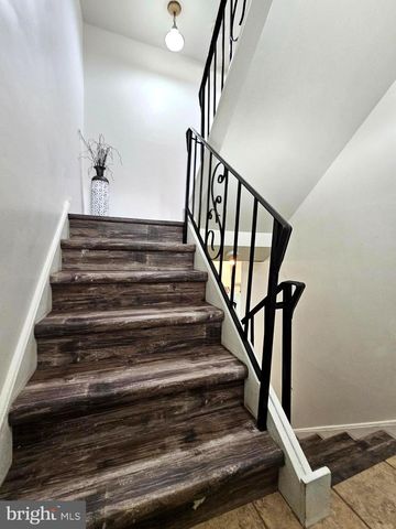 7125 LINDBERGH BLVD, Philadelphia, PA 19153