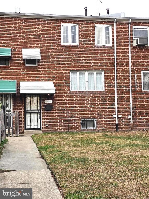 7125 LINDBERGH BLVD, Philadelphia, PA 19153