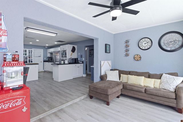 23287 SW 60th Avenue, Boca Raton, FL 33428