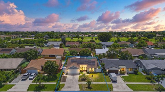 23287 SW 60th Avenue, Boca Raton, FL 33428
