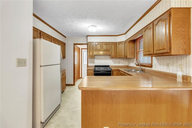 28 Ravens Wood Circle, Sanford, NC 27332