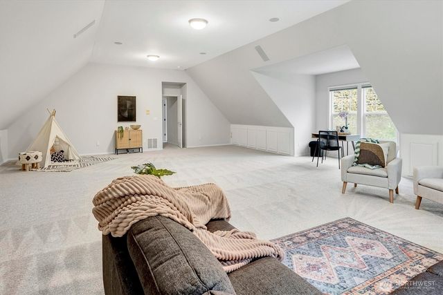 13205 218th Avenue NE, Woodinville, WA 98077