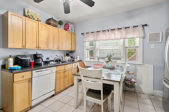 9 Aldwin Rd 1, Boston, MA 02131