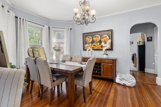 9 Aldwin Rd 1, Boston, MA 02131