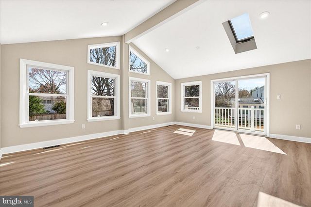 19158 DOWDEN CIR, Poolesville, MD 20837