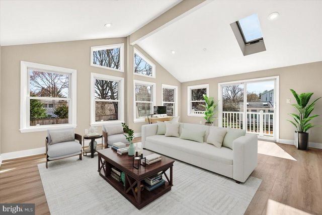 19158 DOWDEN CIR, Poolesville, MD 20837