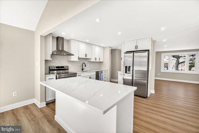 19158 DOWDEN CIR, Poolesville, MD 20837