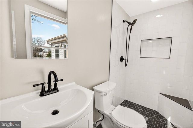 19158 DOWDEN CIR, Poolesville, MD 20837