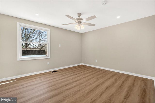 19158 DOWDEN CIR, Poolesville, MD 20837