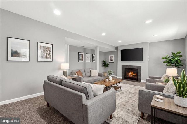 19158 DOWDEN CIR, Poolesville, MD 20837