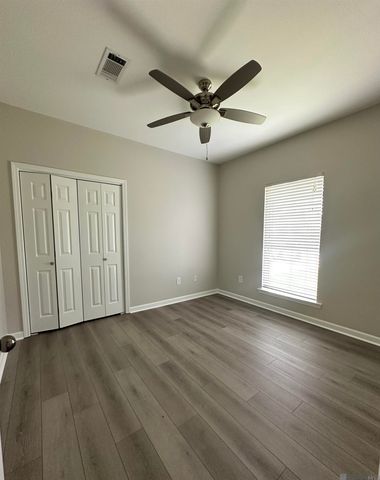 11333 Hampton Ct, Denham Springs, LA 70726