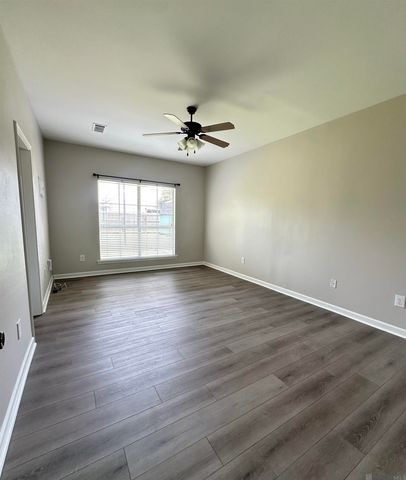 11333 Hampton Ct, Denham Springs, LA 70726