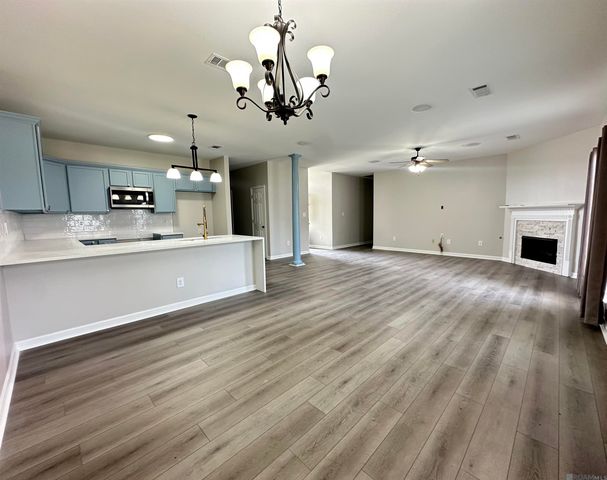 11333 Hampton Ct, Denham Springs, LA 70726