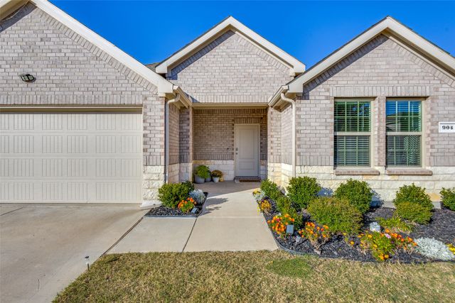 904 Stockton Pass Lane, Princeton, TX 75407