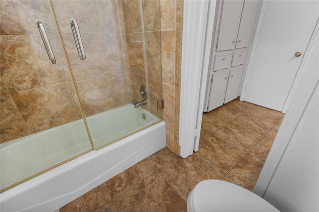 18003 Shadow Valley Drive, Spring, TX 77379