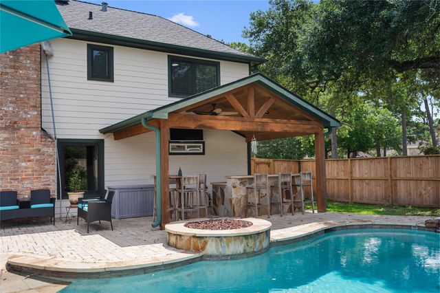 18003 Shadow Valley Drive, Spring, TX 77379
