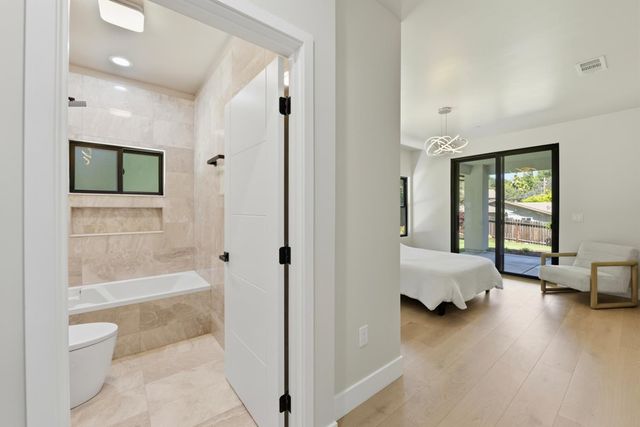 8061 Grand Ave, Fair Oaks, CA 95628
