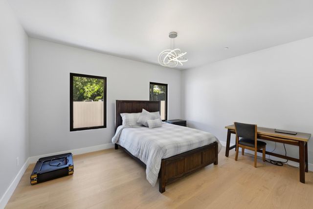 8061 Grand Ave, Fair Oaks, CA 95628
