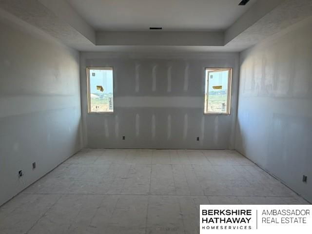 21302 Fowler Street, Elkhorn, NE 68022