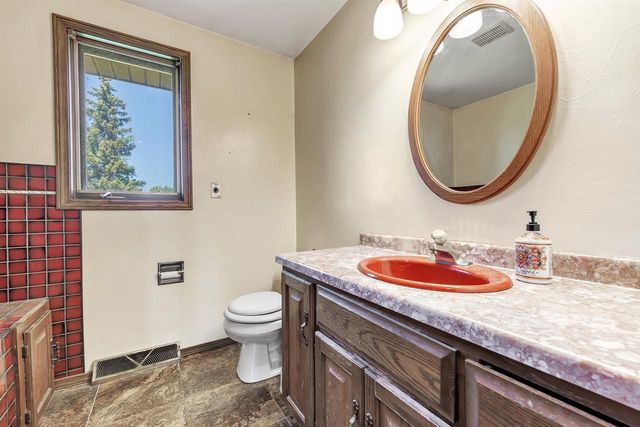 3760 FARMSTEAD ROAD, Green Bay, WI 54311