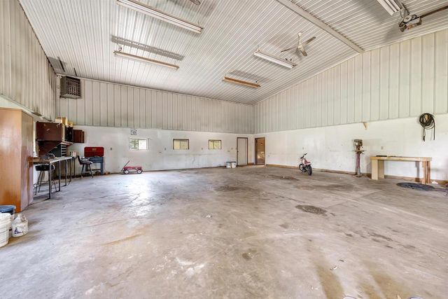 3760 FARMSTEAD ROAD, Green Bay, WI 54311
