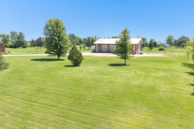 3760 FARMSTEAD ROAD, Green Bay, WI 54311