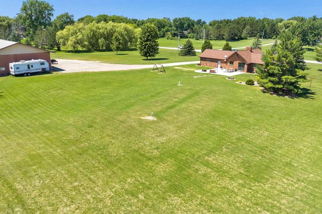 3760 FARMSTEAD ROAD, Green Bay, WI 54311