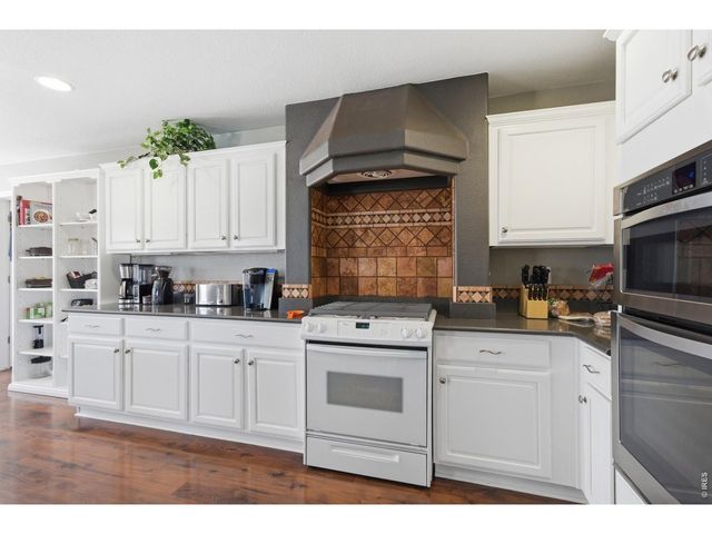 3627 Maplewood Ln, Johnstown, CO 80534