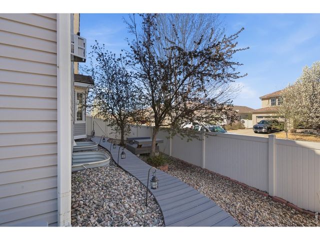 3627 Maplewood Ln, Johnstown, CO 80534