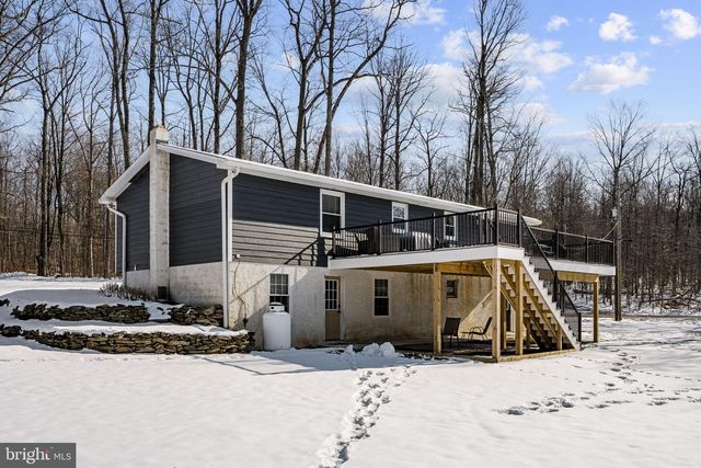 108 RED WELL RD, New Holland, PA 17557