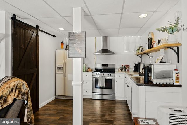 108 RED WELL RD, New Holland, PA 17557