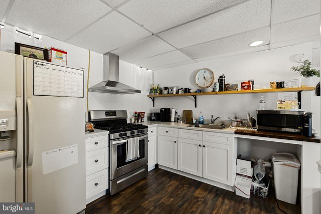 108 RED WELL RD, New Holland, PA 17557