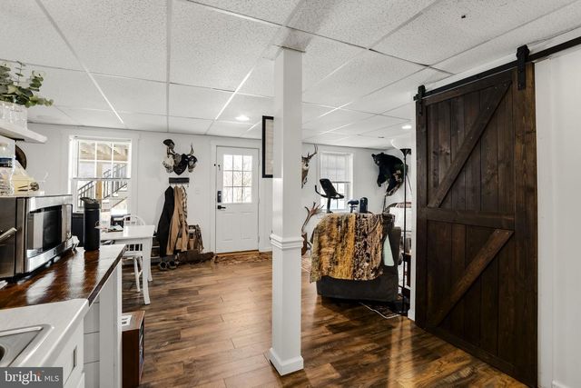 108 RED WELL RD, New Holland, PA 17557