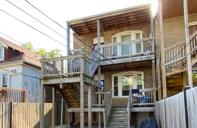 6639 S Rhodes Avenue, Chicago, IL 60637