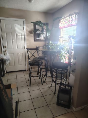 306 81st Street, Lubbock, TX 79404