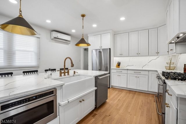 424 1ST STREET, Westfield Town, NJ 07090