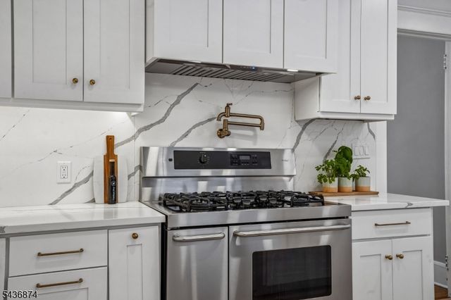 424 1ST STREET, Westfield Town, NJ 07090