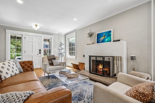 424 1ST STREET, Westfield Town, NJ 07090