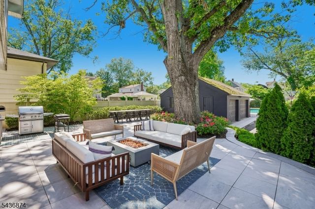 424 1ST STREET, Westfield Town, NJ 07090