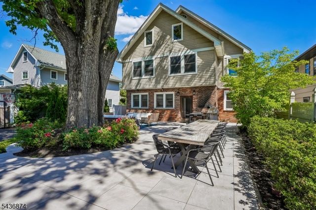 424 1ST STREET, Westfield Town, NJ 07090