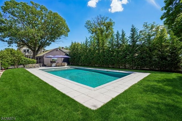 424 1ST STREET, Westfield Town, NJ 07090