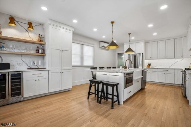 424 1ST STREET, Westfield Town, NJ 07090