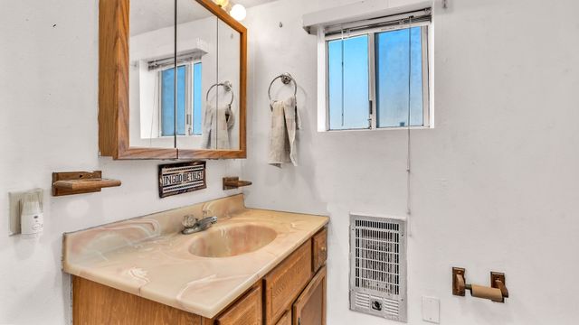 74 County rd 11 Road, Espanola, NM 87532