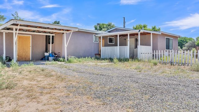 74 County rd 11 Road, Espanola, NM 87532